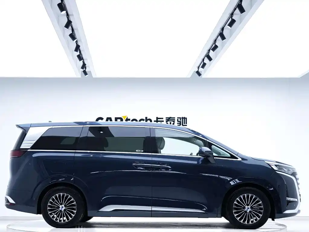 Denza D9 2022 DM-i 970 four-wheel drive flagship model купить на сайте DeffCars