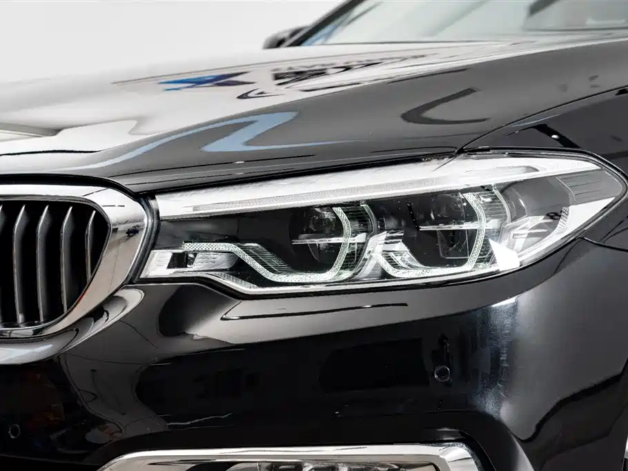 BMW 5 Series 2020 530Li Exclusive Luxury Package купить на сайте DeffCars