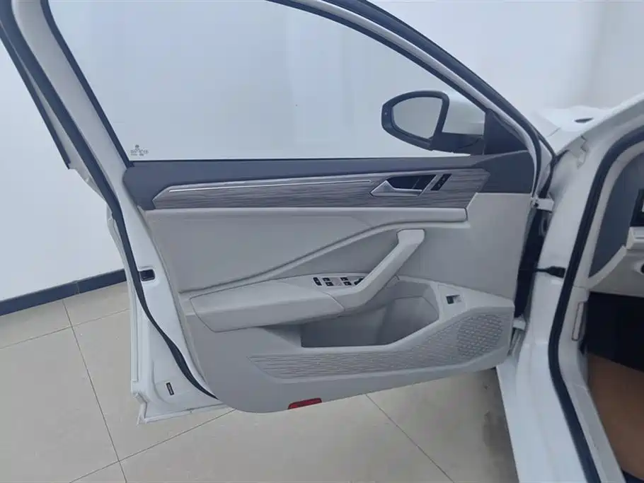 Sagitar 2023 300TSI DSG Super Edition купить на сайте DeffCars