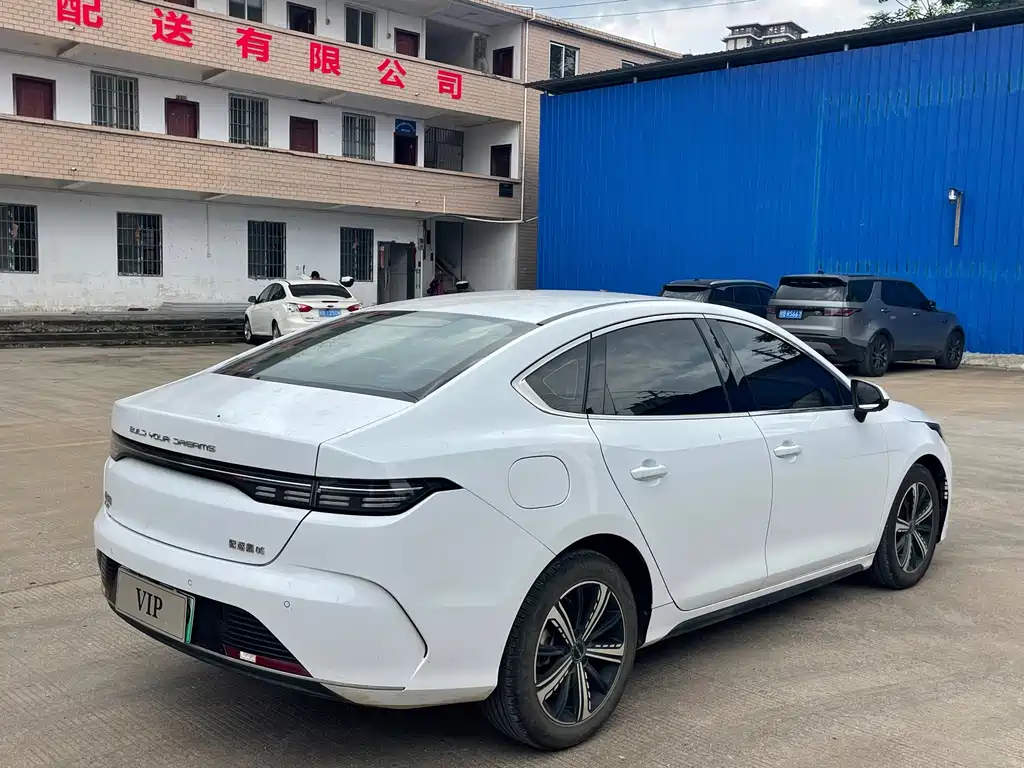 Destroyer 05 2022 DM-i 55km Luxury Edition купить на сайте DeffCars
