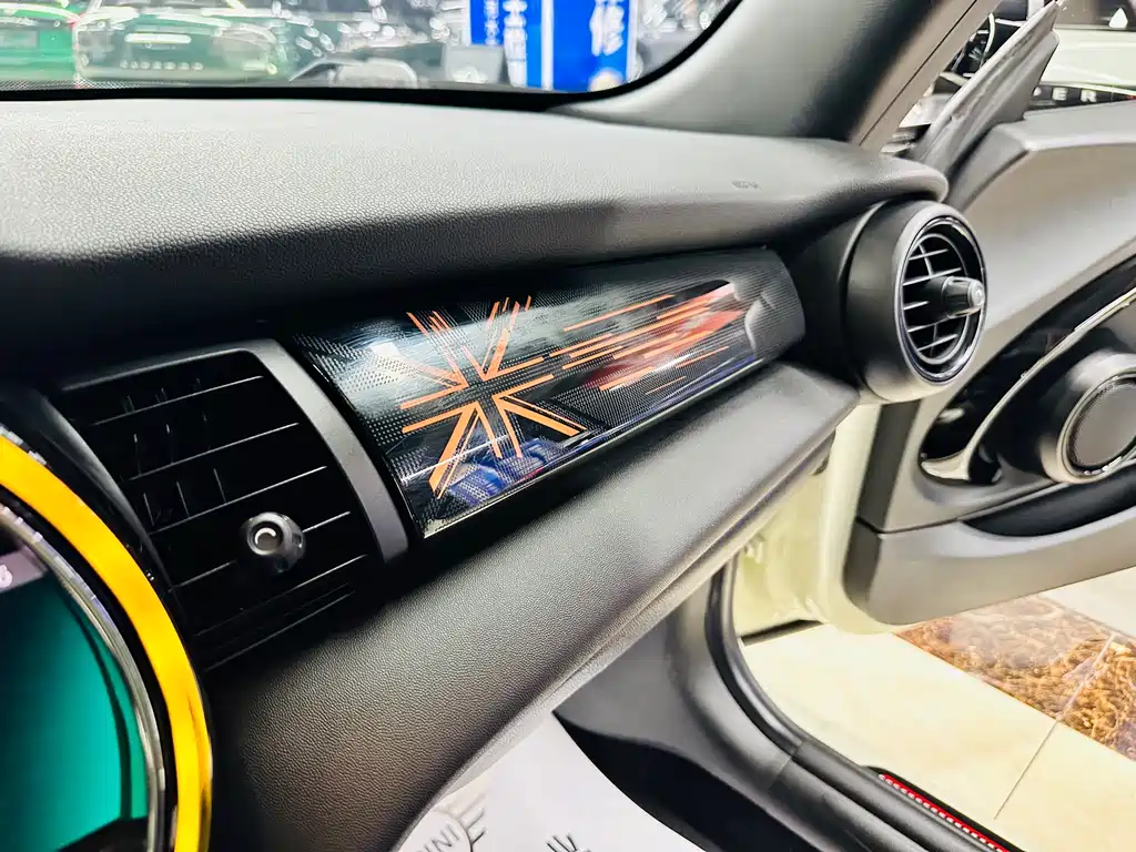 MINI 2021 1.5T COOPER racer купить на сайте DeffCars