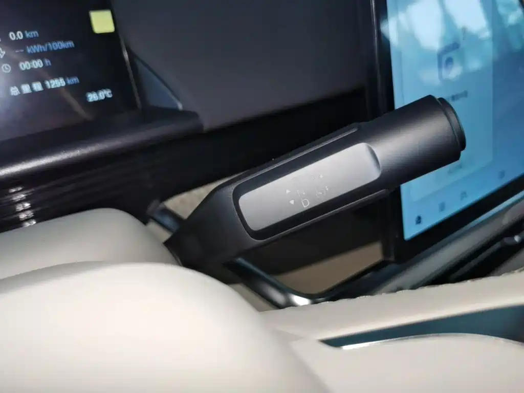 Platinum 3X 2025 520 Pro купить на сайте DeffCars
