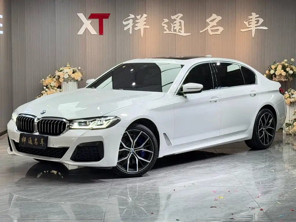 BMW 5 Series 2021 530Li Leading M Sports Package купить на сайте DeffCars