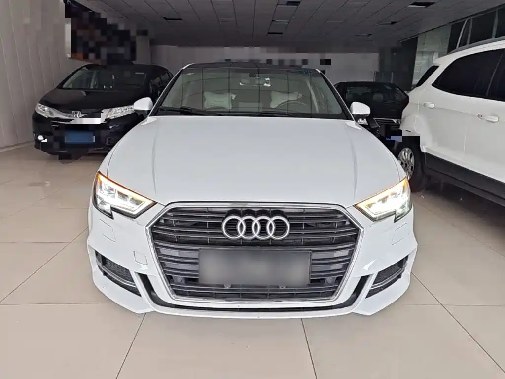 Audi A3 2019 Limousine 35 TFSI Fashion Type National VI купить на сайте DeffCars