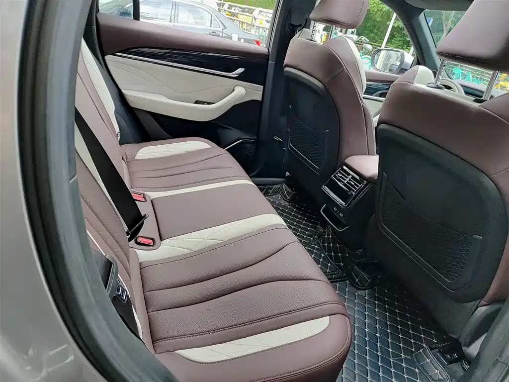 Xingyue L 2024 2.0TD high-power automatic two-wheel drive cloud version купить на сайте DeffCars