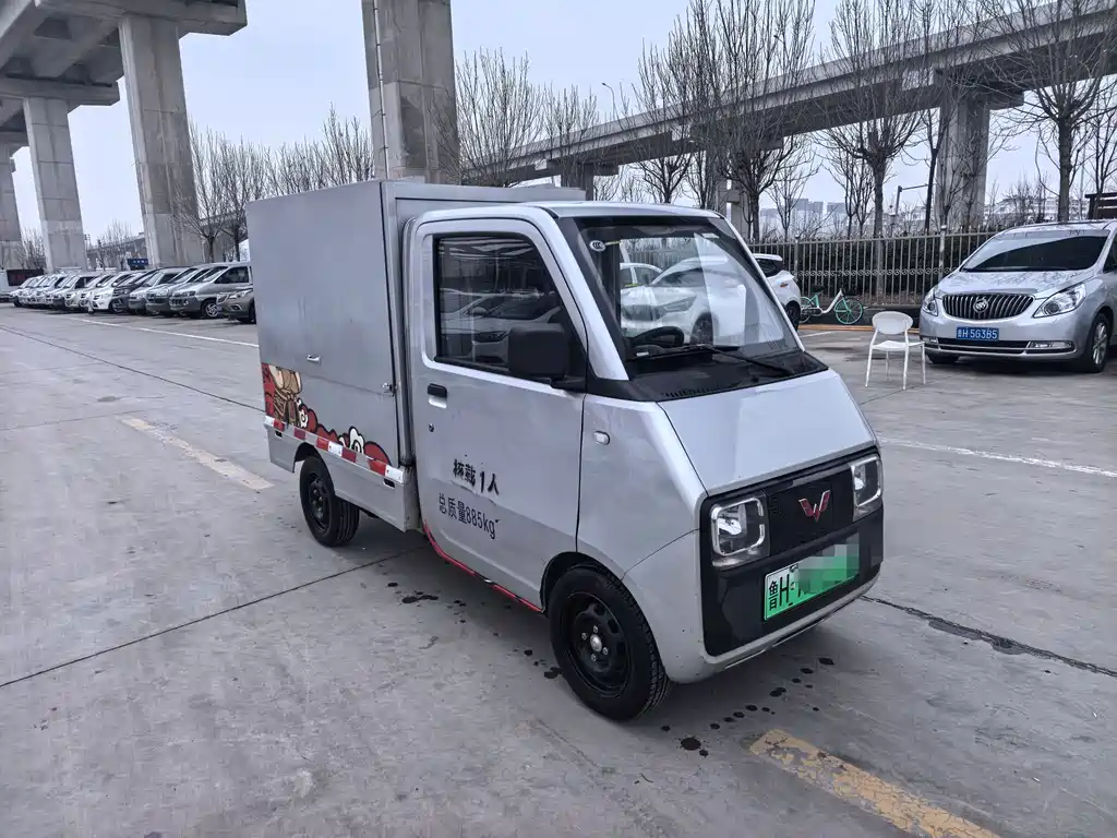 Wuling E10 2023 Practical Model купить на сайте DeffCars