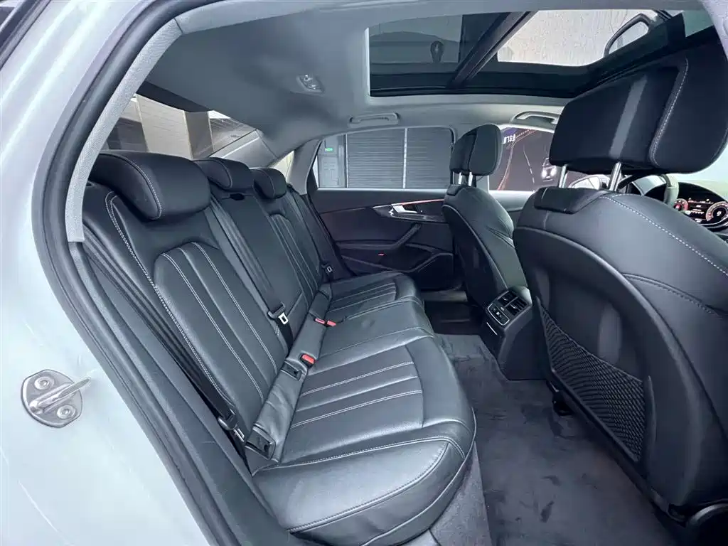Audi A4L 2022 40 TFSI luxury and dynamic model купить на сайте DeffCars