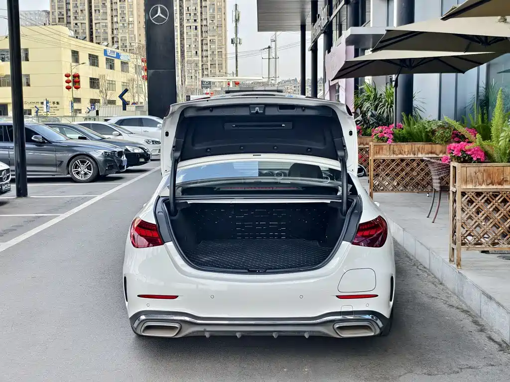 Mercedes-Benz C-Class New Energy 2024 Model 2 C 350 eL купить на сайте DeffCars