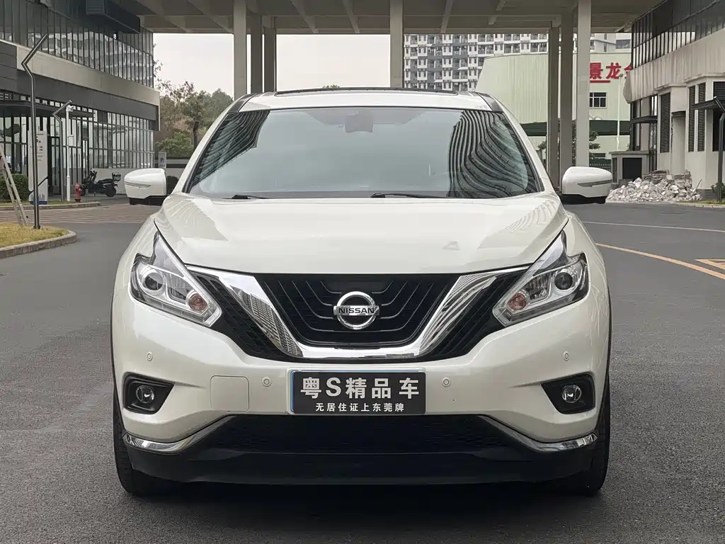 Loulan 2021 2.5L XL 2WD Intelligent Connected Deluxe Edition купить на сайте DeffCars