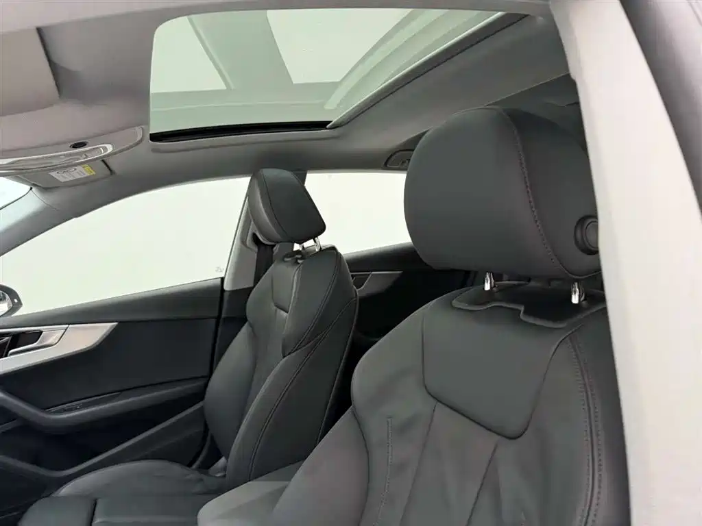 Audi A5 imported 2023 Sportback 40 TFSI fashionable and dynamic купить на сайте DeffCars