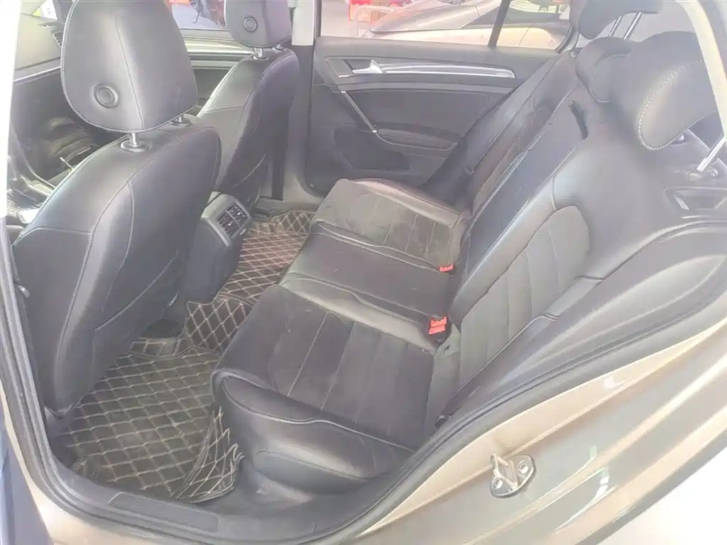 Golf 2018 230TSI automatic luxury model купить на сайте DeffCars