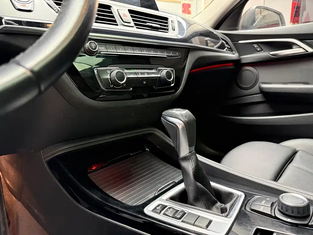 BMW 1 Series 2017 118i Sports купить на сайте DeffCars