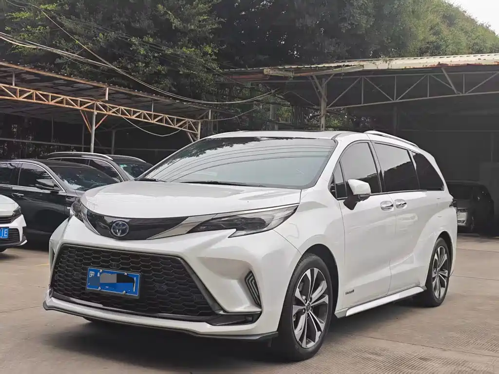 Grevia 2023 2.5L Hybrid Premium PLUS Edition купить на сайте DeffCars