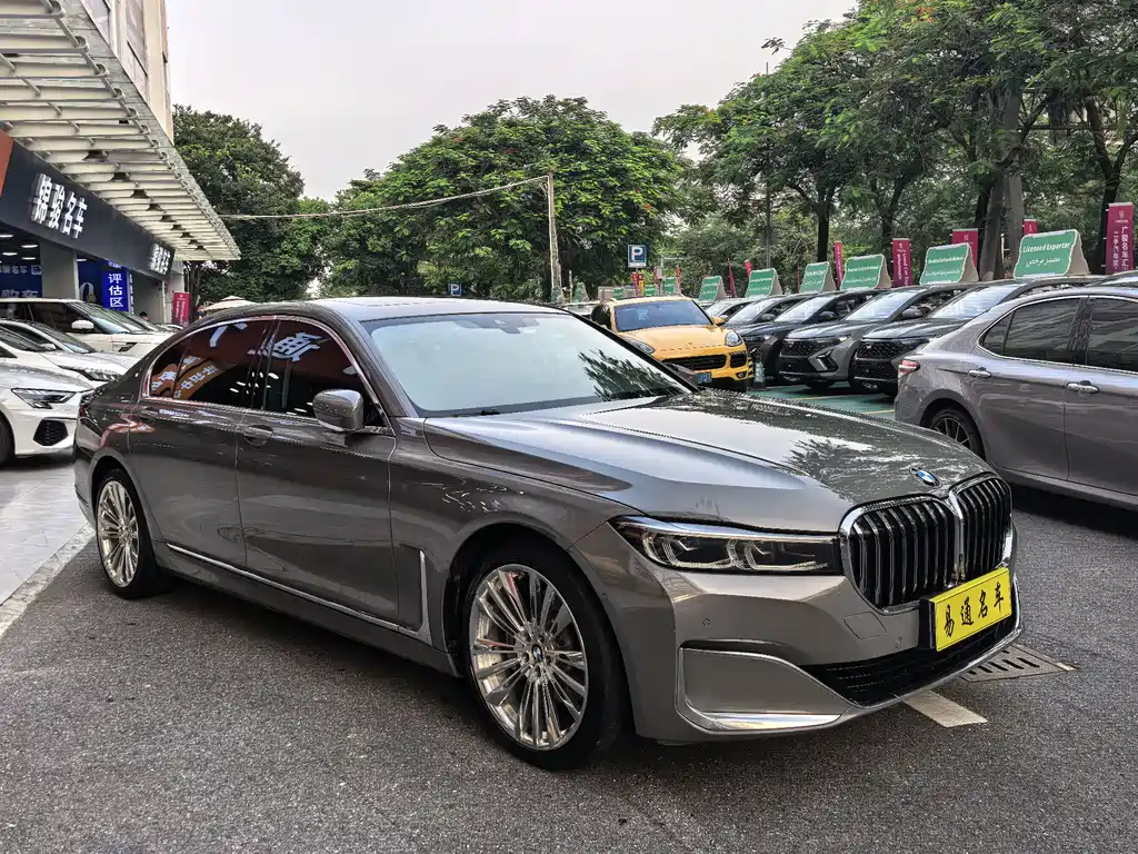 BMW 7 Series 2019 facelift 730Li luxury package купить на сайте DeffCars