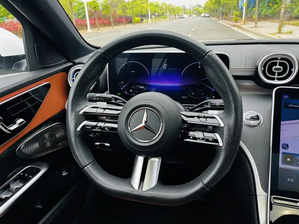 Mercedes-Benz C-Class 2024 C 200 L Sports Edition купить на сайте DeffCars