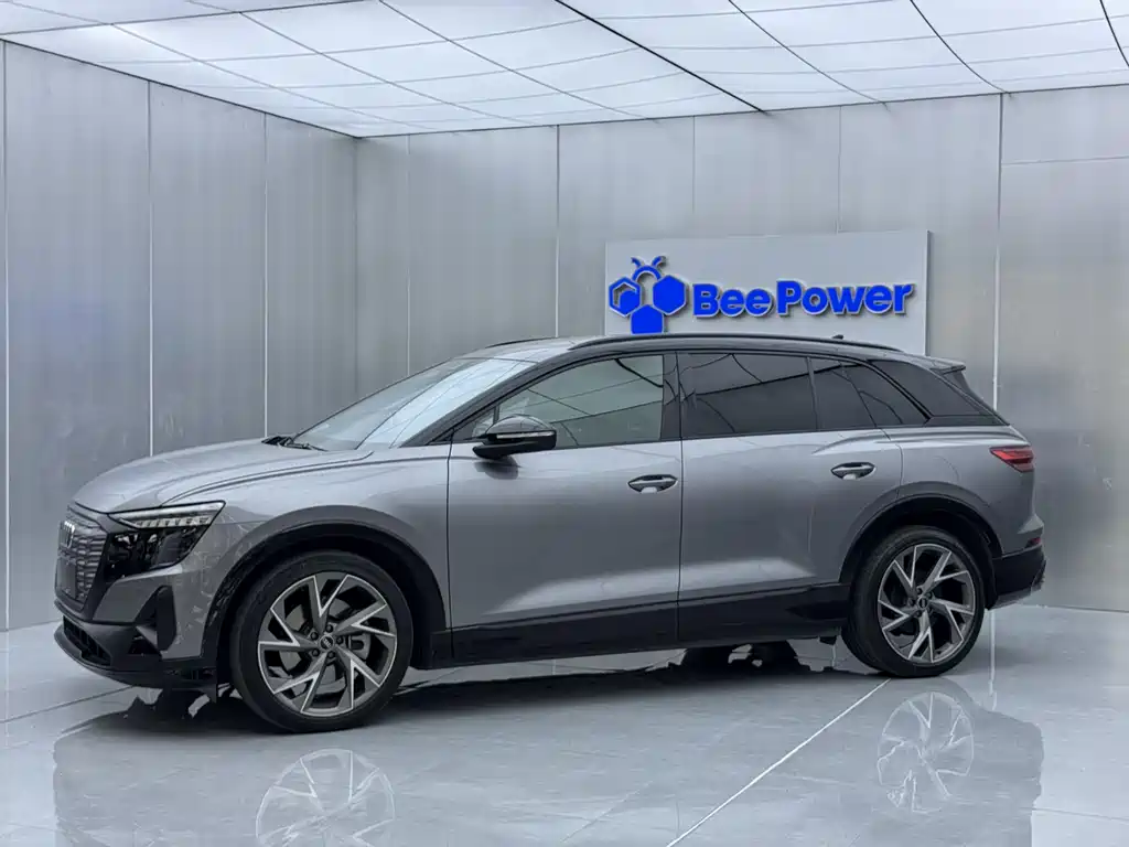 Audi Q5 e-tron 2022 model 40 e-tron star type mecha suit daily version купить на сайте DeffCars