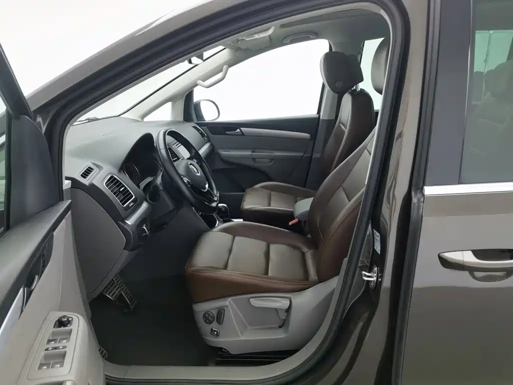 Sharan 2016 380TSI Comfortable 7-seater купить на сайте DeffCars
