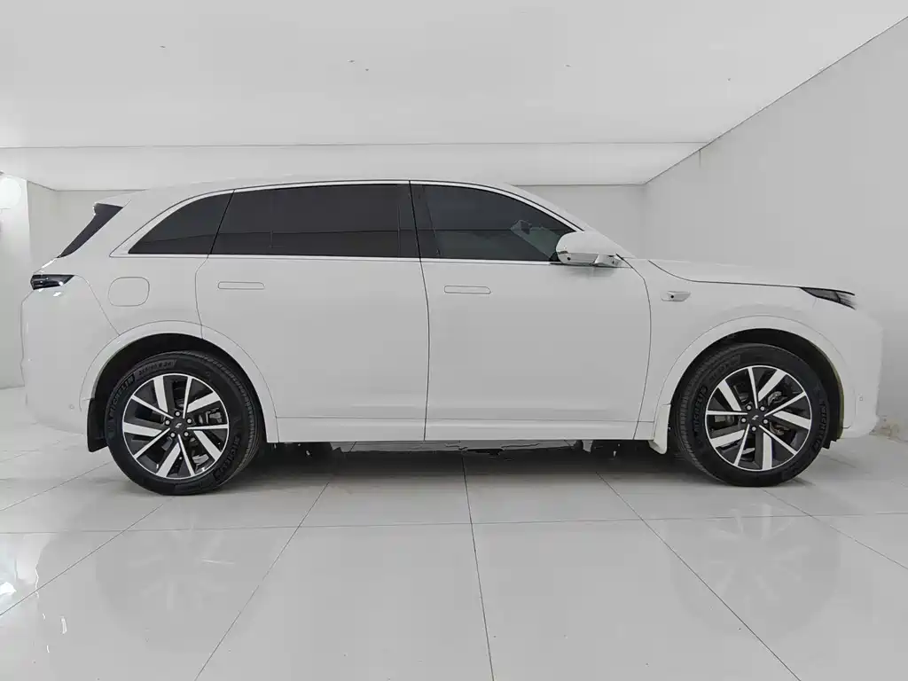 Ideal L7 2023 Air купить на сайте DeffCars