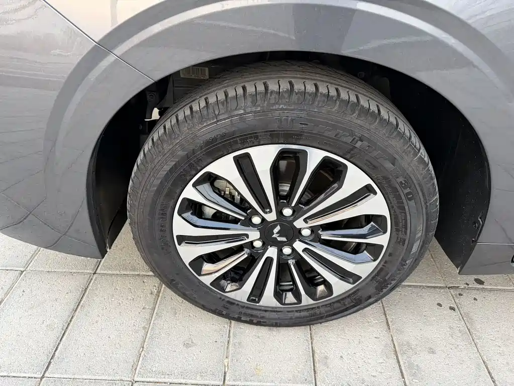 Wuling Jiachen 2022 1.5T CVT exclusive flagship model купить на сайте DeffCars