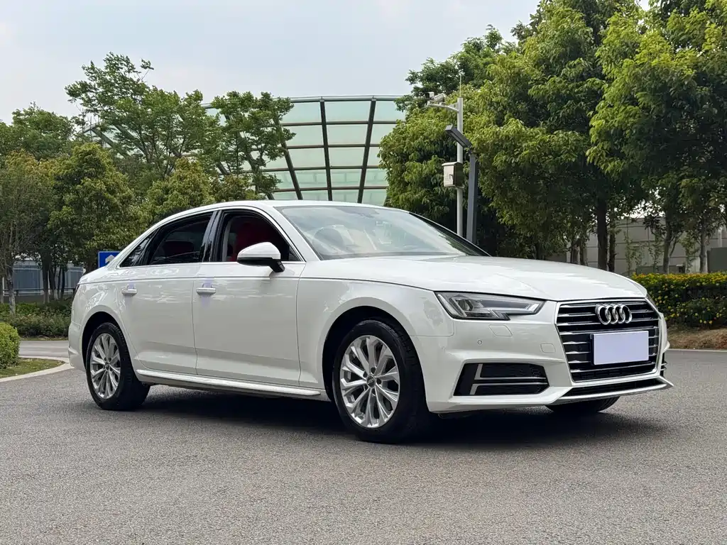Audi A4L 2019 40 TFSI Enterprising National V купить на сайте DeffCars