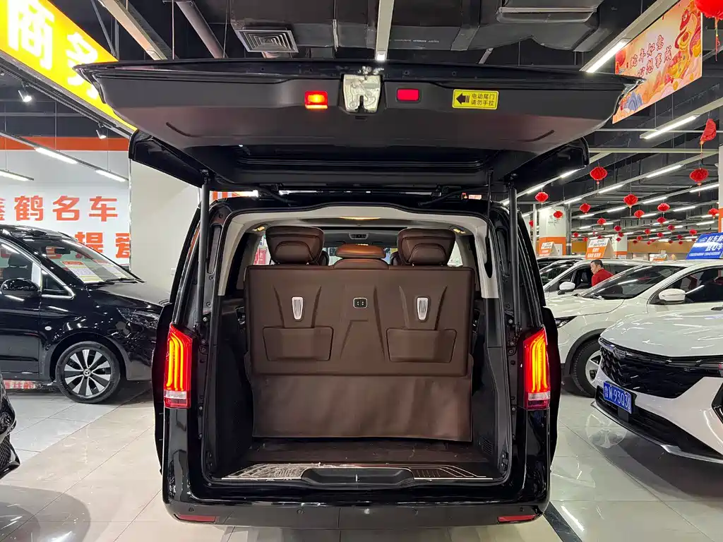 Mercedes-Benz V-Class 2021 V 260 Pilot Edition купить на сайте DeffCars