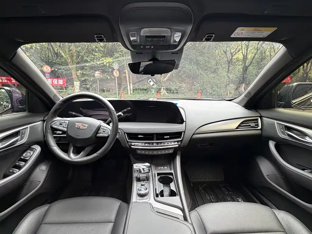 Cadillac CT5 2024 28T Premium Model купить на сайте DeffCars