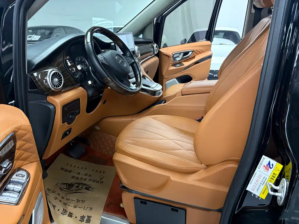 Vito 2021 2.0T Business Edition 7 seats купить на сайте DeffCars