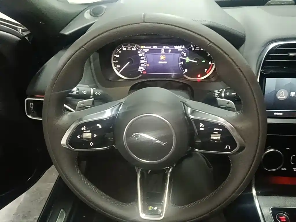 Jaguar XEL 2021 2.0T 200PS R-DYNAMIC Youth Sports Edition купить на сайте DeffCars