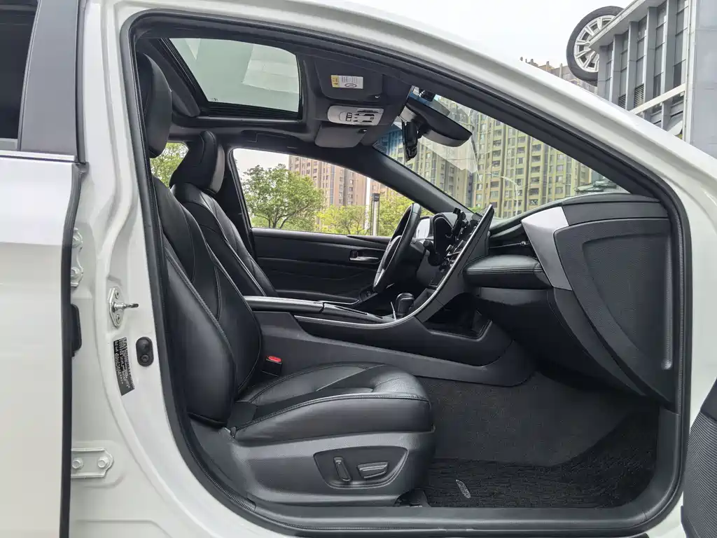 Asia Dragon 2019 2.0L Deluxe Edition National VI купить на сайте DeffCars
