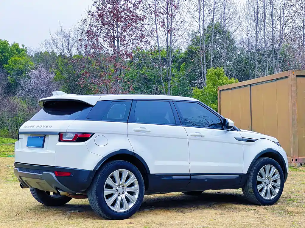 Range Rover Evoque 2018 240PS SE Zhiyao Edition купить на сайте DeffCars