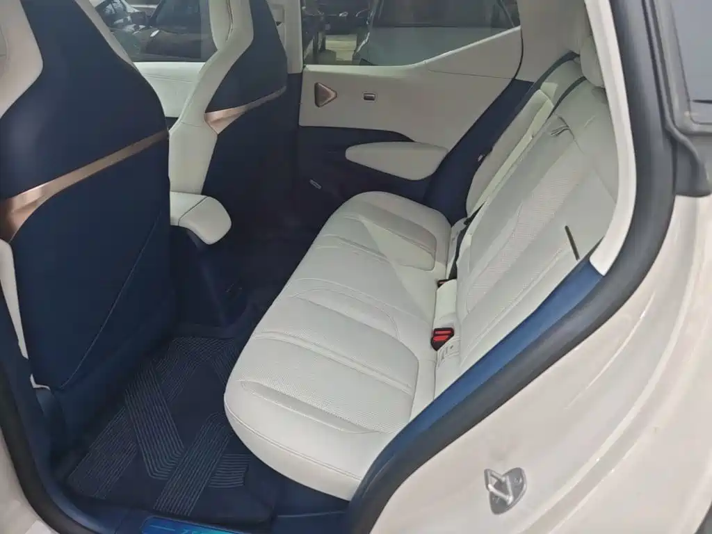 Jikrypton X 2025 five-seater rear-wheel drive version купить на сайте DeffCars
