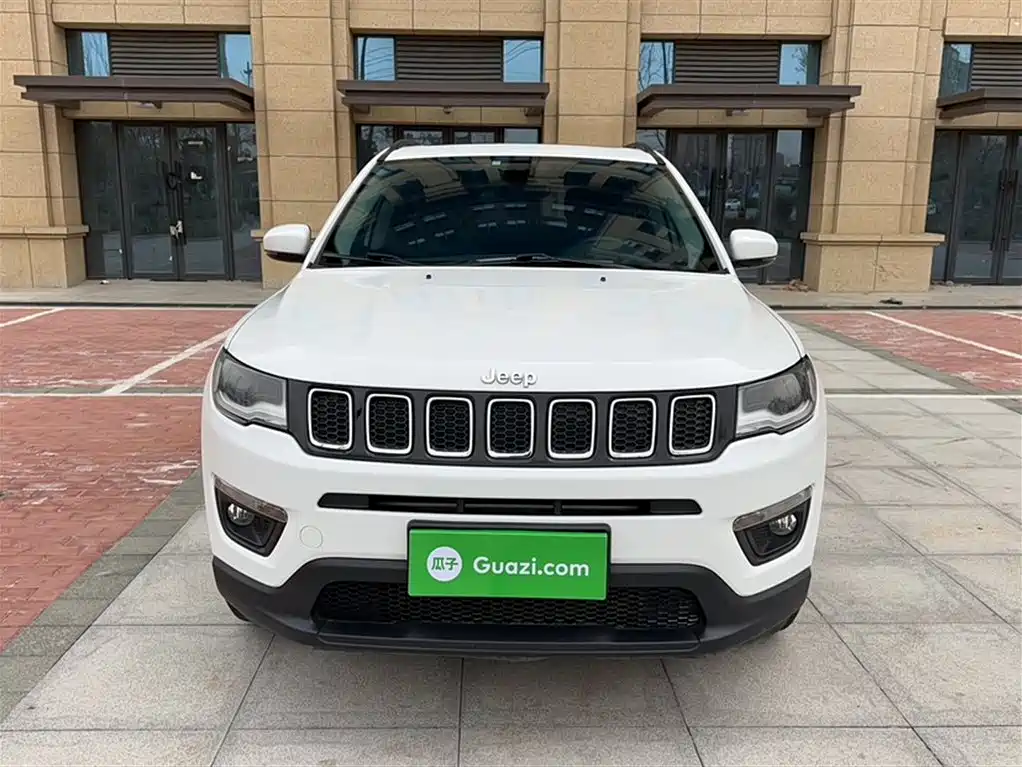 Compass 2017 200T Automatic Home Edition купить на сайте DeffCars