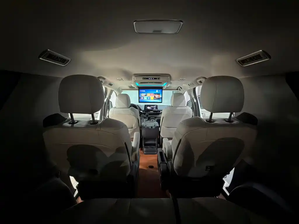 SIENNA 2024 2.5L Hybrid Comfort Edition купить на сайте DeffCars