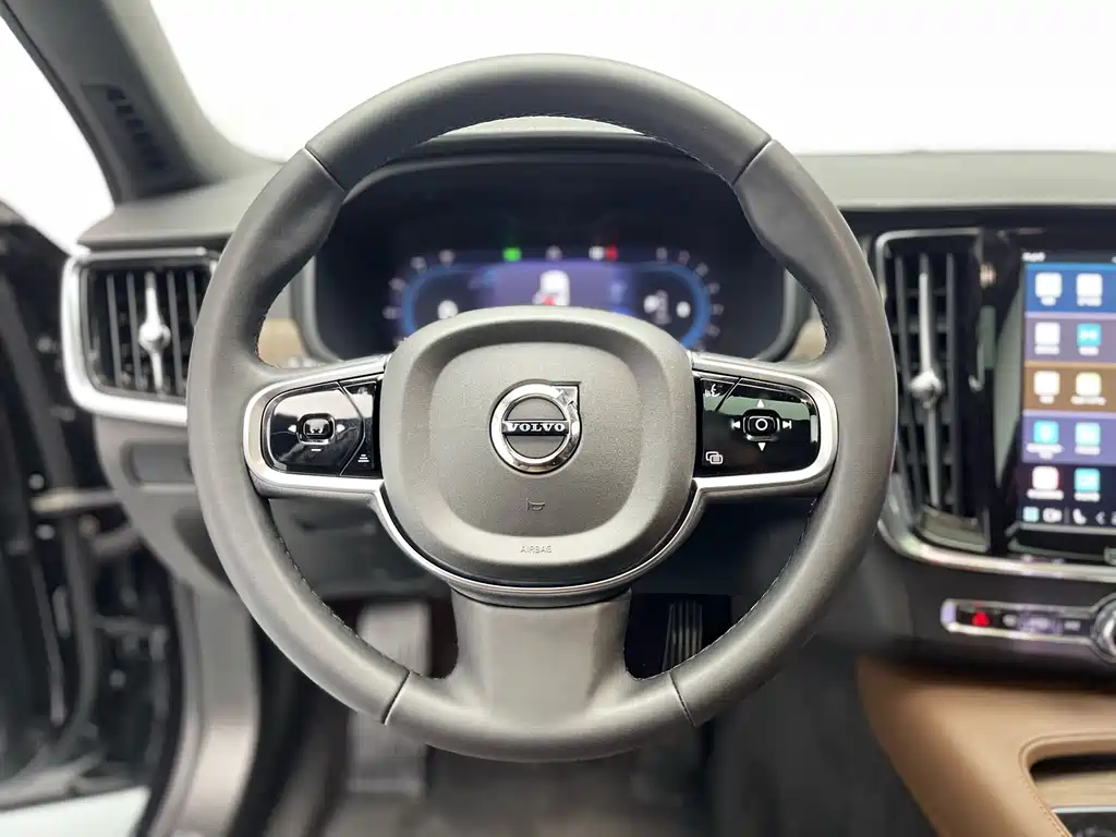 Volvo S90 2025 B5 Zhiyuan Luxury Edition купить на сайте DeffCars