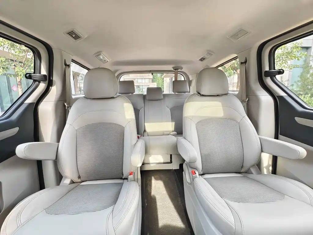 Maxus G10 2019 facelift PLUS 2.0T automatic elite version National VI купить на сайте DeffCars