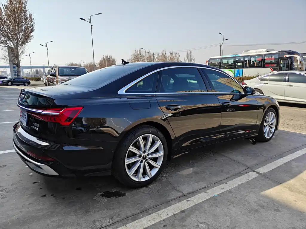 Audi A6L 2023 45 TFSI Premium Dynamic Model купить на сайте DeffCars