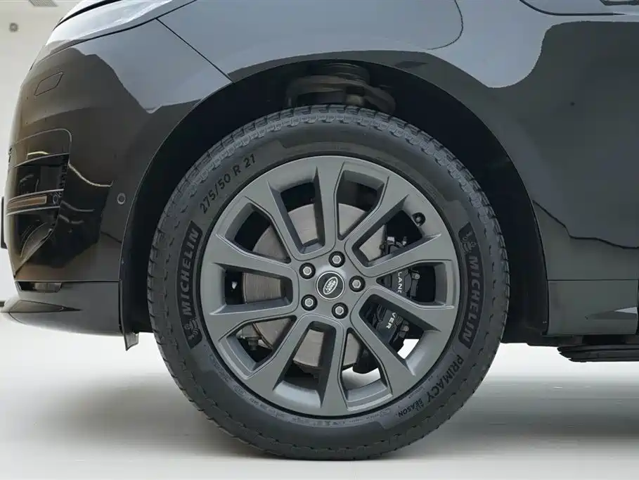 Range Rover Sport 2023 400PS Dynamic SE купить на сайте DeffCars