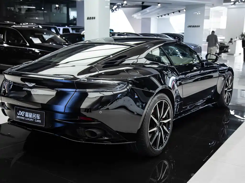 Aston Martin DB11 2019 4.0T V8 Coupe купить на сайте DeffCars