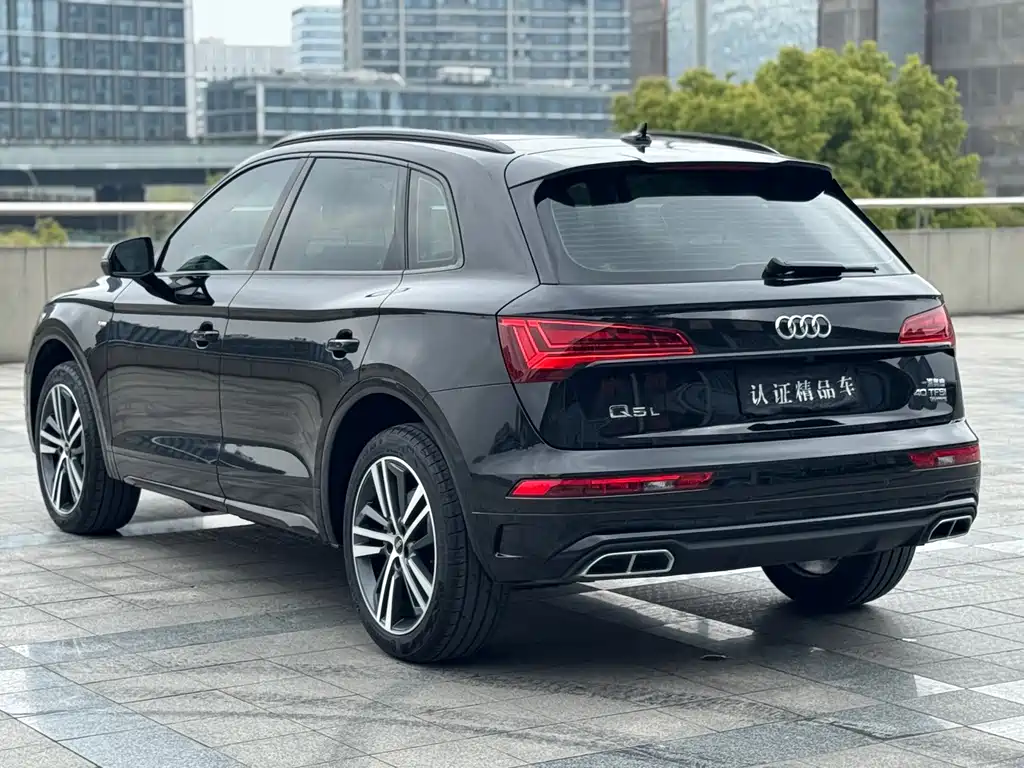 Audi Q5L 2022 40T RS Kit Burning Speed ​​Type купить на сайте DeffCars