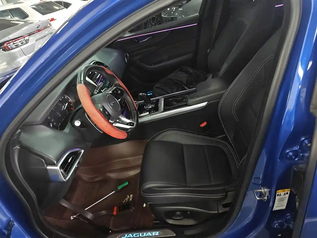 Jaguar XEL 2020 2.0T 200PS R-DYNAMIC Youth Sports Edition купить на сайте DeffCars