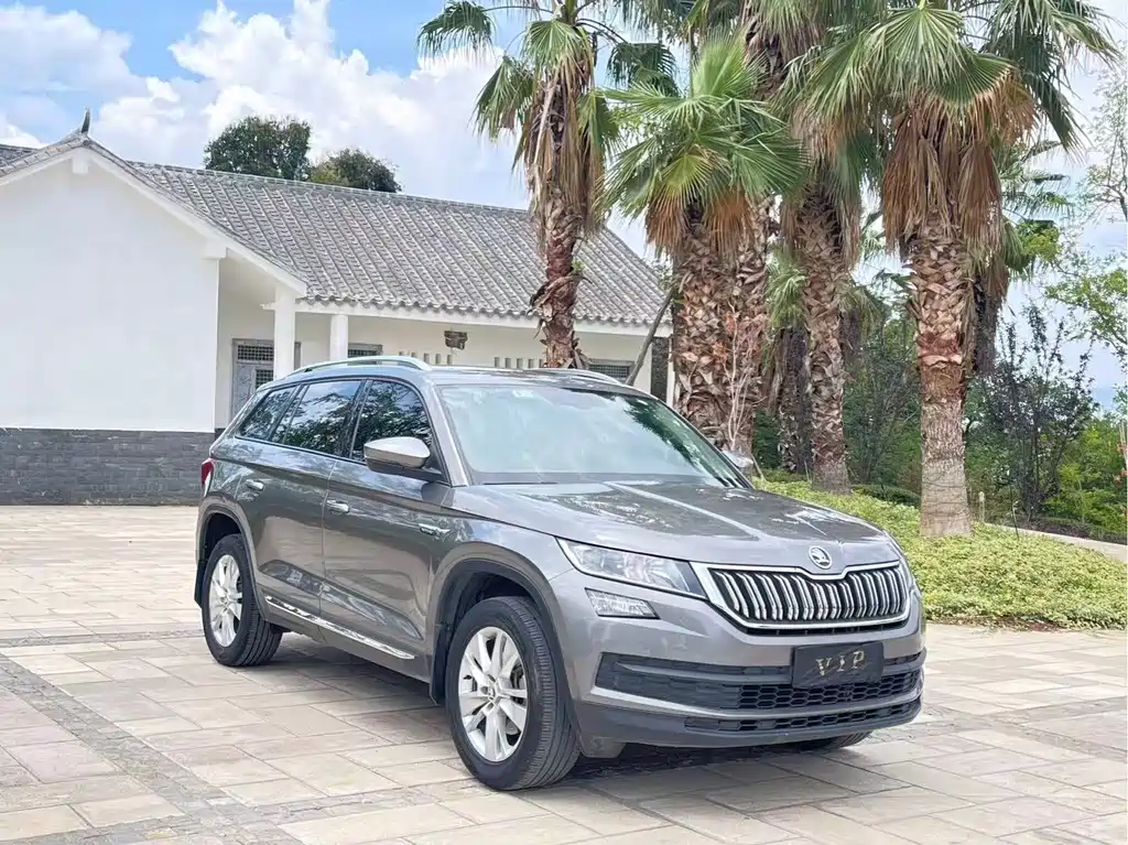 Kodiak 2018 facelift TSI330 5-seater two-wheel drive comfort version купить на сайте DeffCars