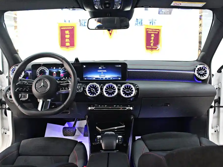 Mercedes-Benz A-Class 2023 A 200 L Fashion Model купить на сайте DeffCars