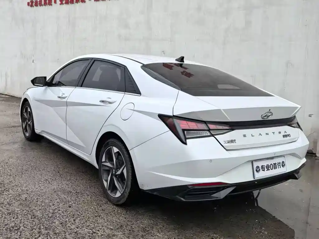 Elantra 2023 1.5L CVT LUX Premium Edition купить на сайте DeffCars