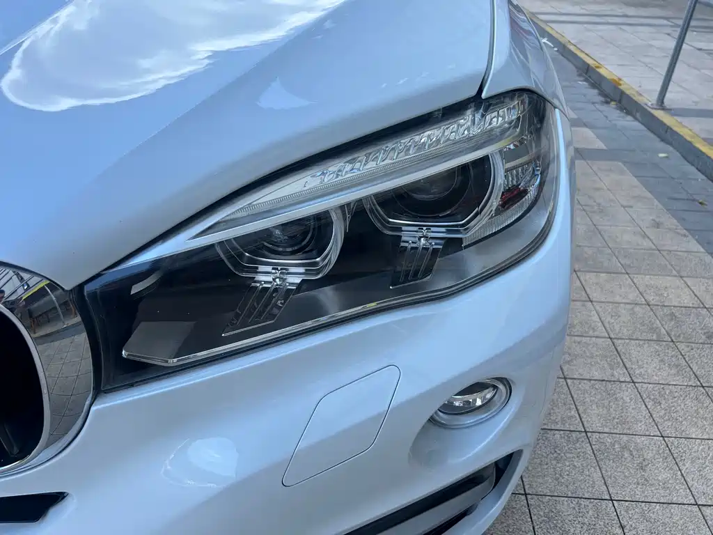 BMW X6 2017 xDrive28i купить на сайте DeffCars