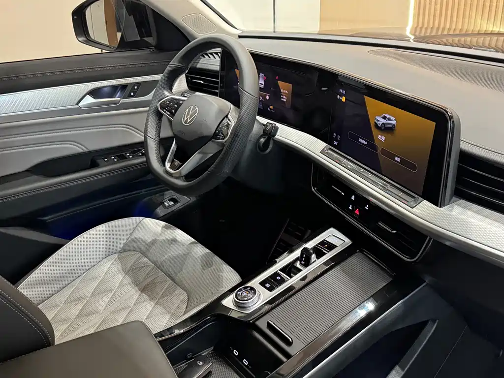 Lanxun 2023 380TSI four-wheel drive R-Line cruise version купить на сайте DeffCars