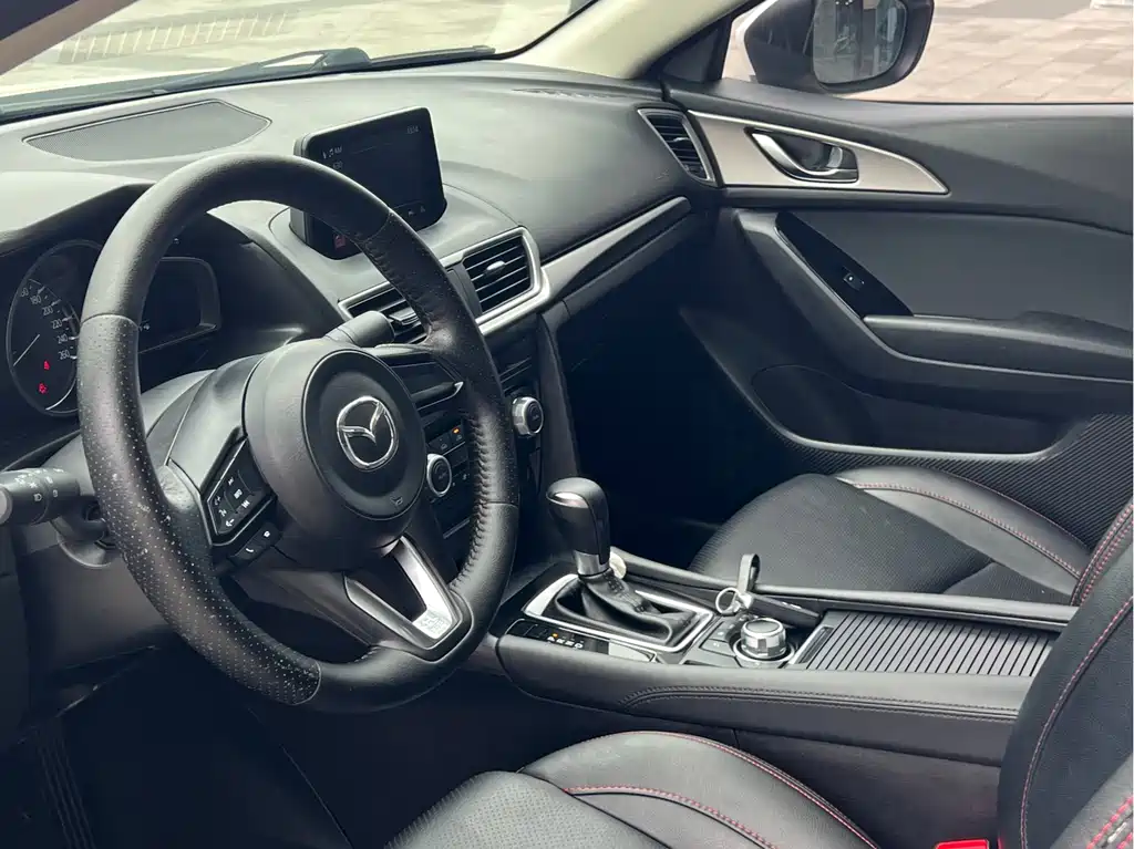 Mazda3 Angkesela 2017 sedan 1.5L automatic luxury model National V купить на сайте DeffCars