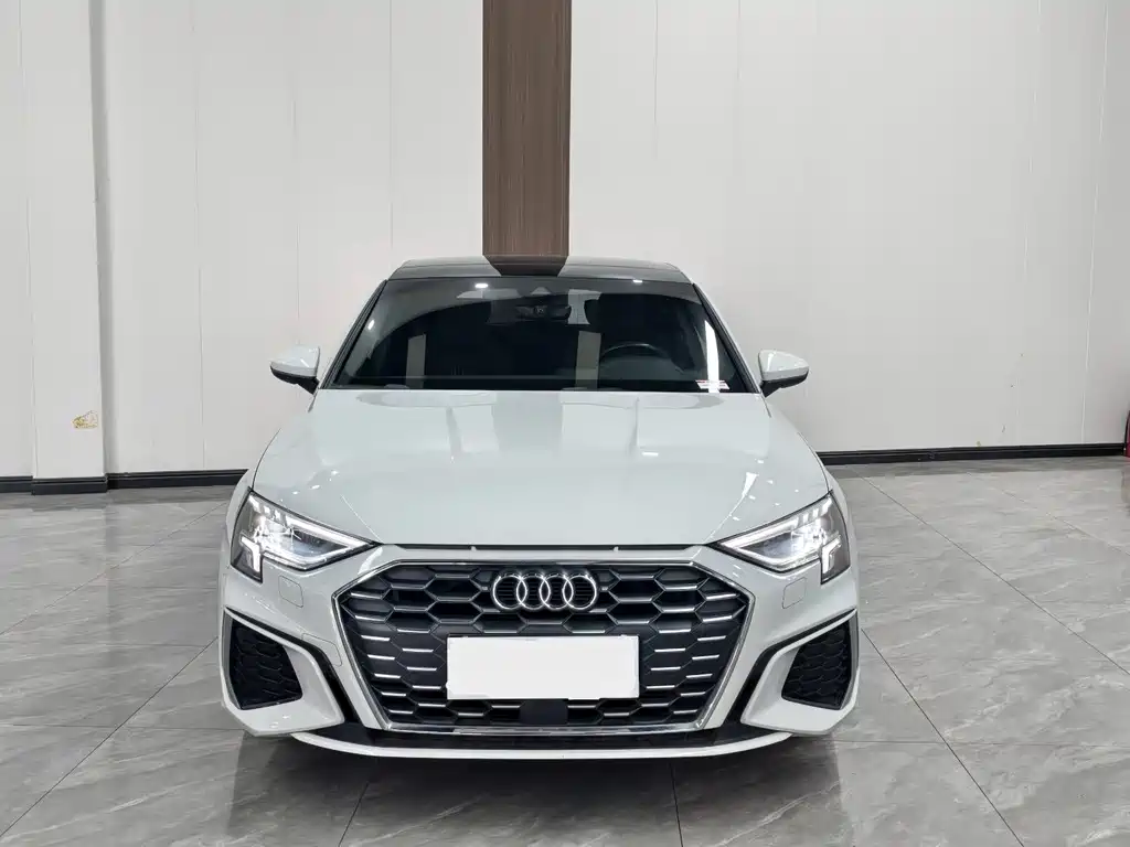 Audi A3 2021 Sportback 35 TFSI stylish and sporty купить на сайте DeffCars