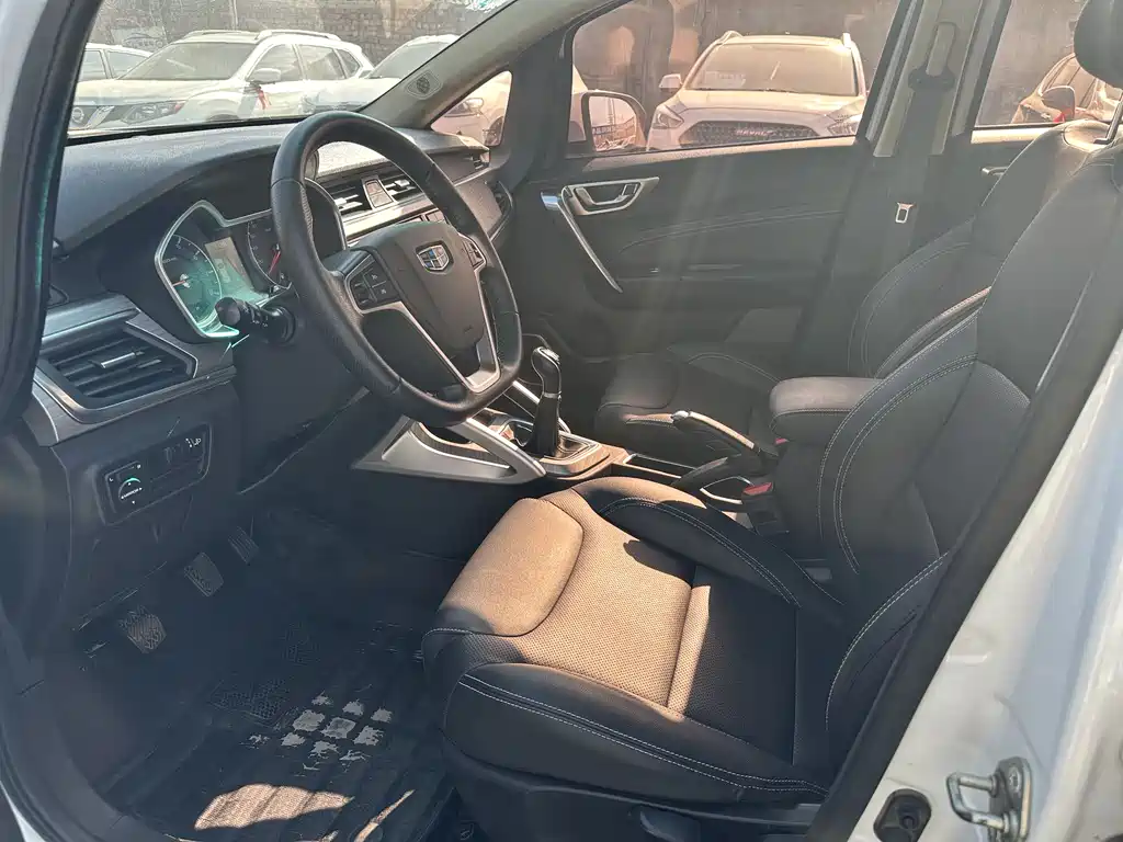 Vision X3 2017 1.5L manual premium model купить на сайте DeffCars