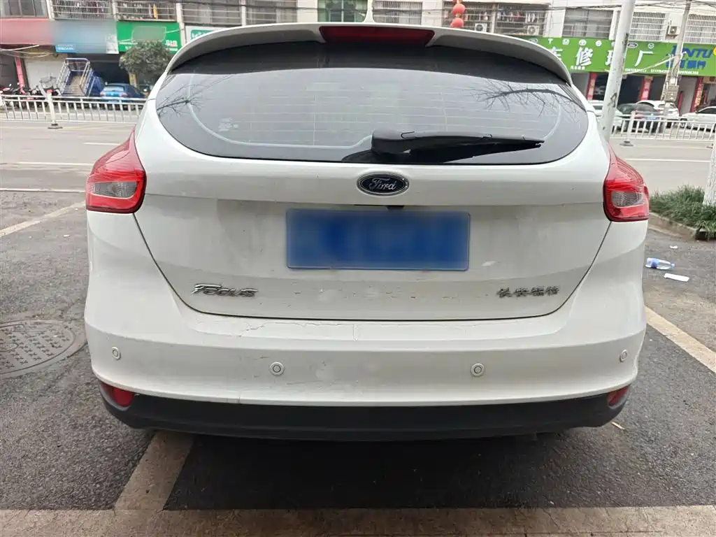 Focus 2018 hatchback classic 1.6L automatic stylish smart mobility version купить на сайте DeffCars