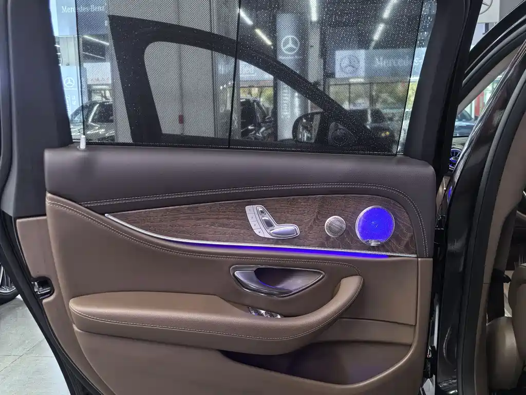 Mercedes-Benz E-Class 2023 E 300 L Luxury Model купить на сайте DeffCars